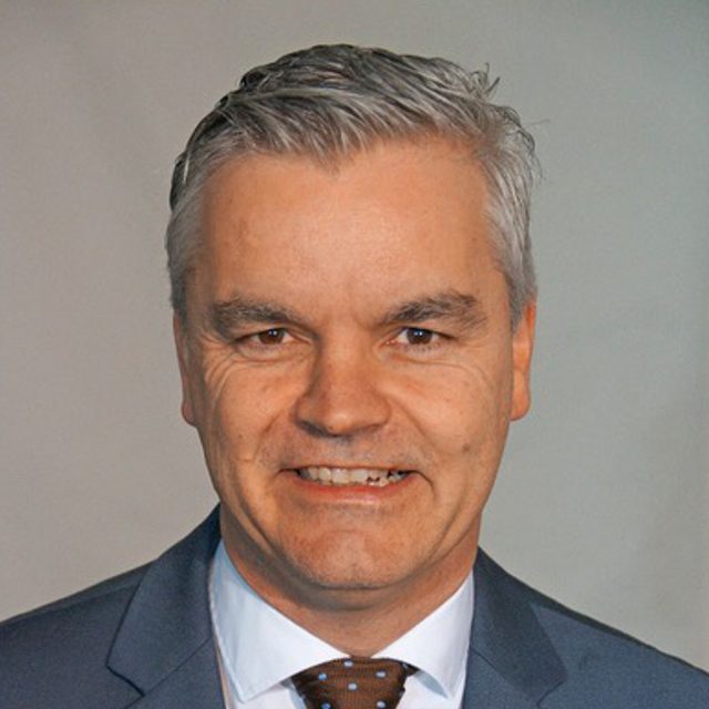 Porträt von André Diethelm